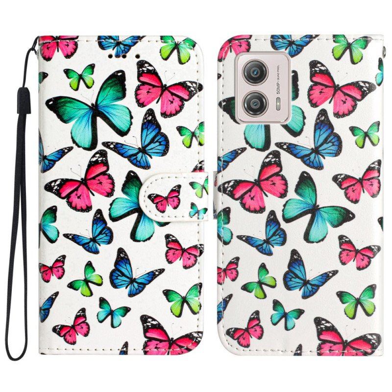 Etui Folio do Moto G73 5G z Łańcuch Motyle W Locie Z Paskiem