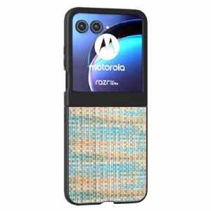 Etui Motorola Razr 50 Tekstura W Kratkę